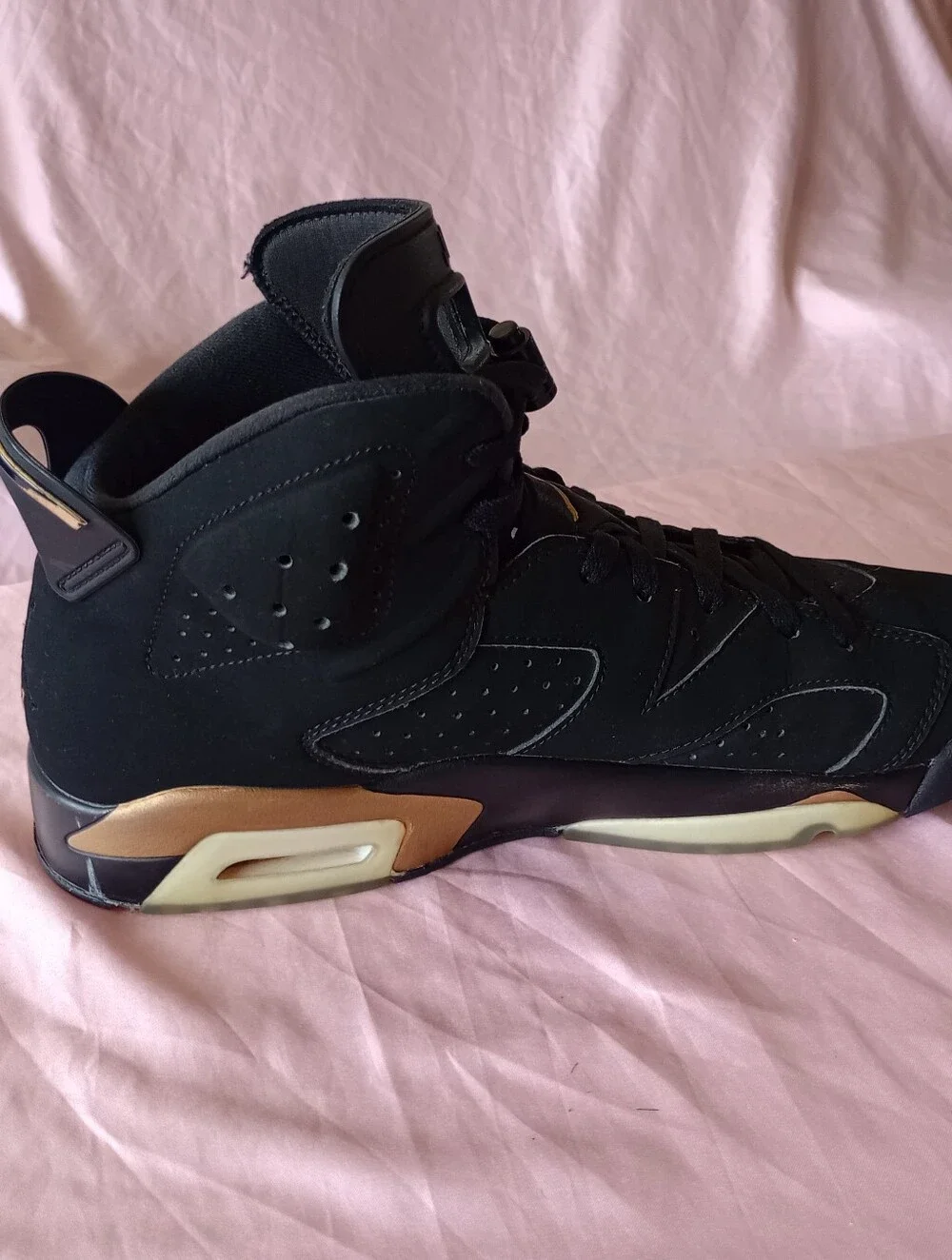 Nike Air Jordan 6 Retro Defining Moments 2020 CT4954-007 Size 12 Black Gold VI